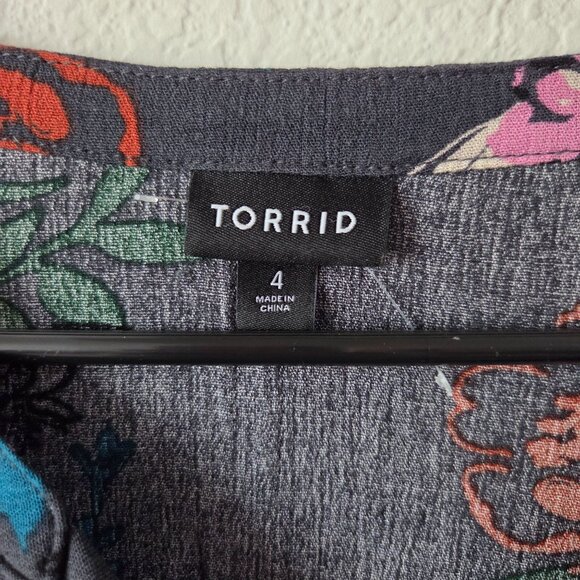 Torrid Womens US Size 4X Floral Print Gray Button-Front Blouse Rayon Long Sleeve - Picture 6 of 10